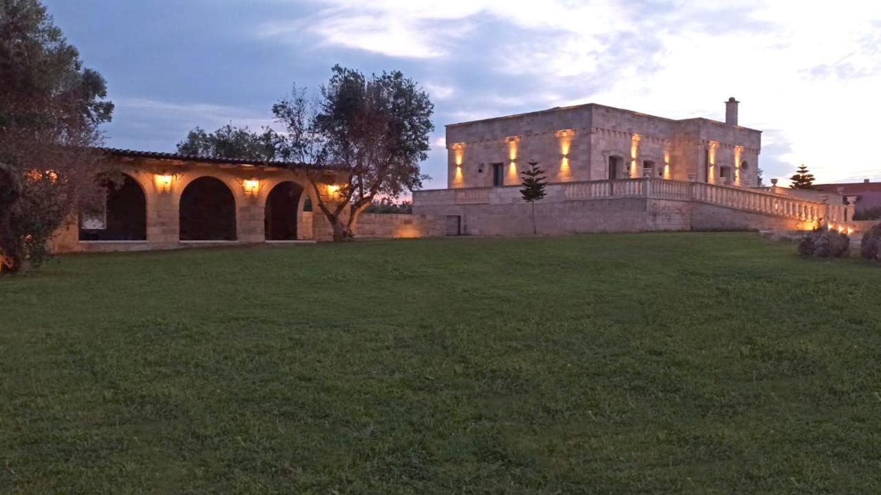 Castello Salentino B&B 梅伦杜尼奥 外观 照片